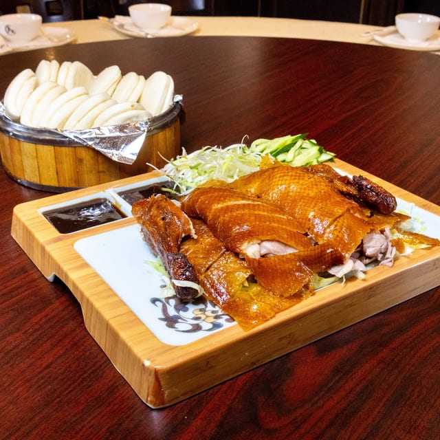 Peking Duck Family Dinner - For 8 Persons.